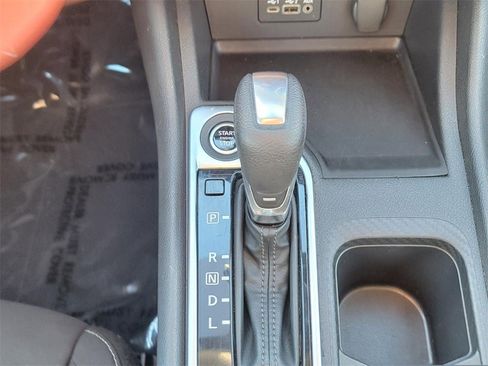 Certified 2022 Nissan Sentra SV image 22