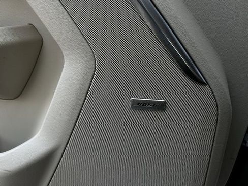 Used 2022 GMC Yukon XL Denali AWD/4WD image 28