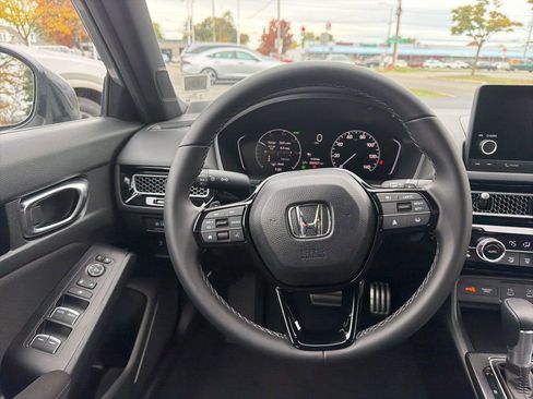 Certified 2025 Honda Civic Sport image 12