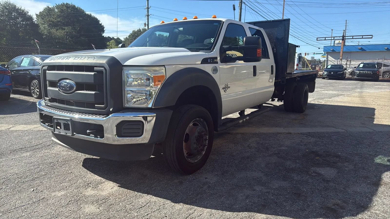 Used 2016 Ford F550 2WD Crew Cab Super Duty image 3