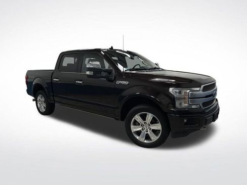 Used 2018 Ford F150 Platinum w/ Equipment Group 701A Luxury image 46