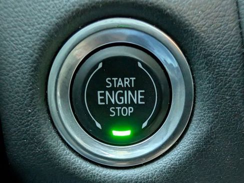 Used 2021 Chevrolet Tahoe Z71 w/ Z71 Signature Package image 25