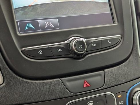 Used 2017 Chevrolet Malibu LS image 33