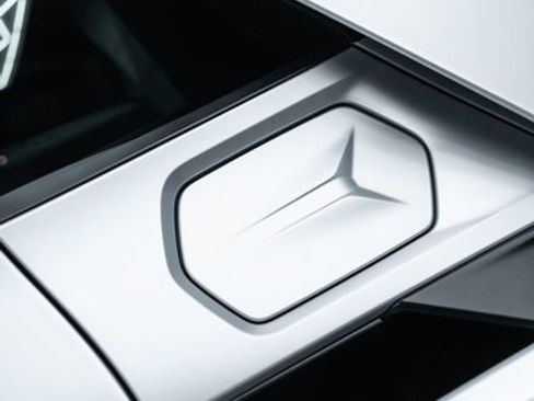 Used 2025 Lamborghini Revuelto AWD/4WD image 31