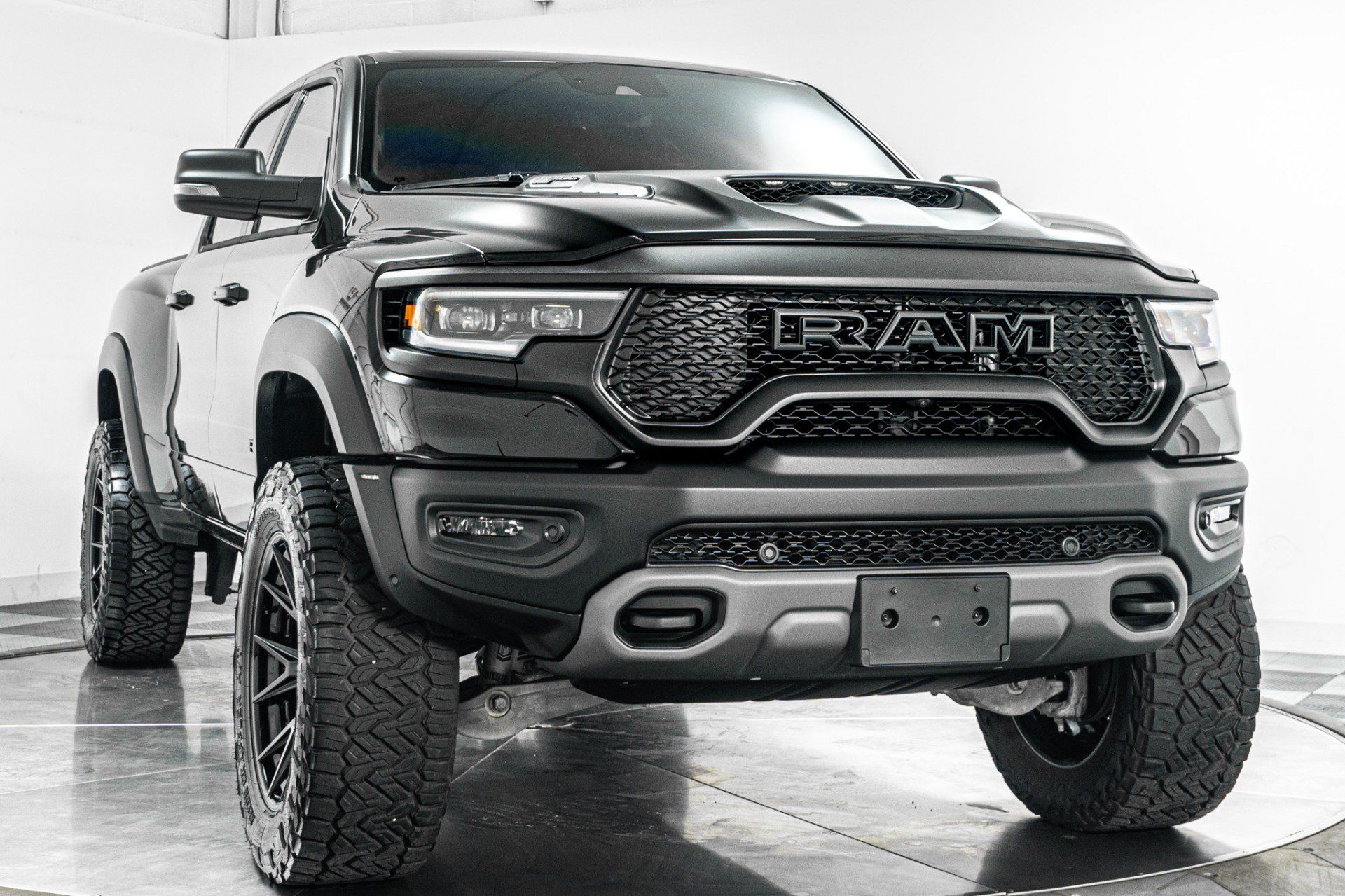 Used 2024 RAM 1500 TRX AWD/4WD image 3