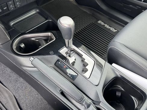 Used 2018 Toyota RAV4 Limited w/ Advanced Technology Package image 21