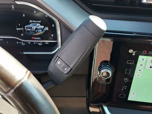 Used 2024 GMC Sierra 3500 Denali w/ Denali Reserve Package image 15