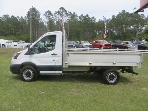 Used 2018 Ford Transit 250 138 RWD image 1