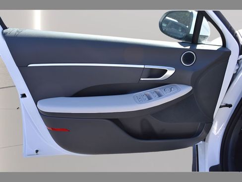 New 2026 Hyundai Sonata SE FWD image 16