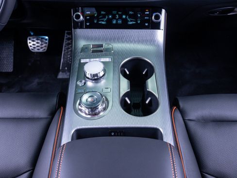 New 2026 Genesis GV70 2.5T Sport Prestige AWD/4WD image 29