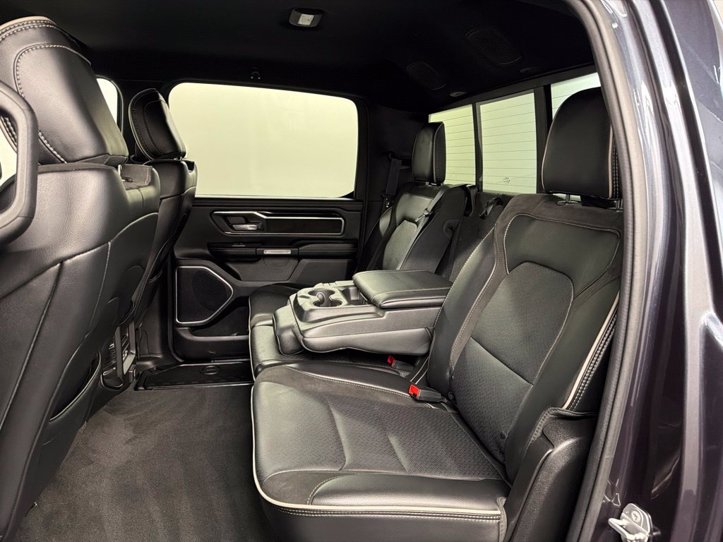 Used 2019 RAM 1500 Laramie w/ Sport Appearance Package AWD/4WD image 32