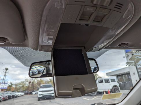 Used 2012 Toyota Corolla S image 19