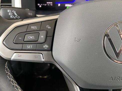 Certified 2023 Volkswagen Atlas SE AWD/4WD image 9