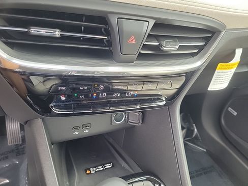 New 2026 Buick Encore GX Avenir w/ Avenir Technology Package image 16