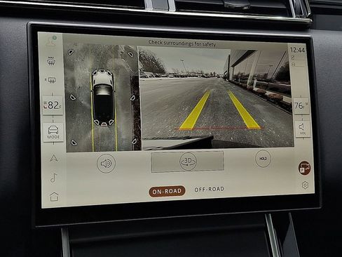 New 2026 Land Rover Range Rover Velar S AWD/4WD image 16