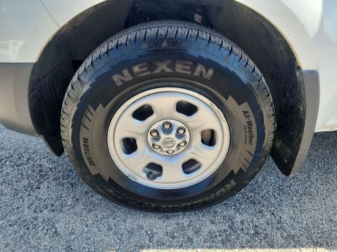 Used 2021 Nissan Frontier S image 10