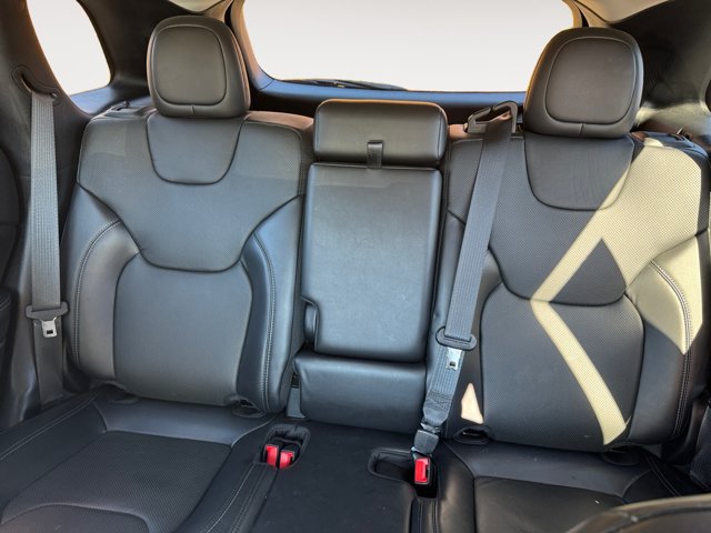 Used 2020 Jeep Cherokee Limited w/ Technology Group AWD/4WD image 13