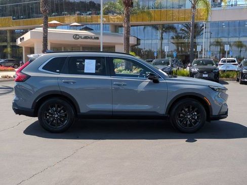 Used 2024 Honda CR-V Sport image 4