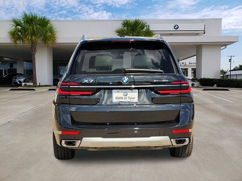 New 2026 BMW X7 xDrive40i image 5