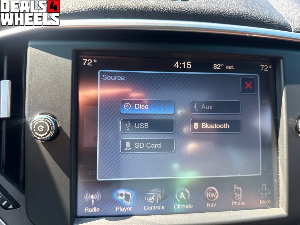 Used 2015 Maserati Ghibli RWD image 40