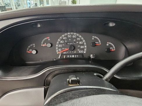 Used 2000 Ford E-150 and Econoline 150 Wagon image 13