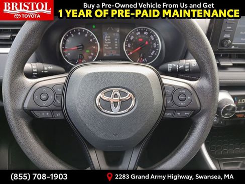 Used 2021 Toyota RAV4 XLE w/ Convenience Package image 23