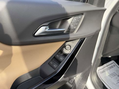 Certified 2025 Chevrolet Equinox ACTIV w/ Safety and Technology Package FWD image 18