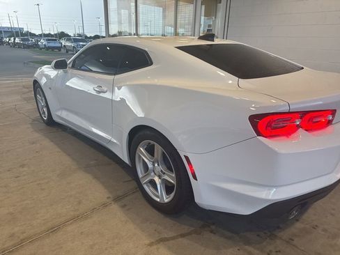 Used 2023 Chevrolet Camaro LT RWD image 6