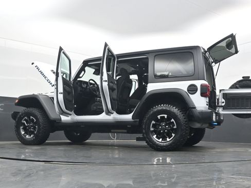 Used 2024 Jeep Wrangler Unlimited Rubicon 4xe image 45