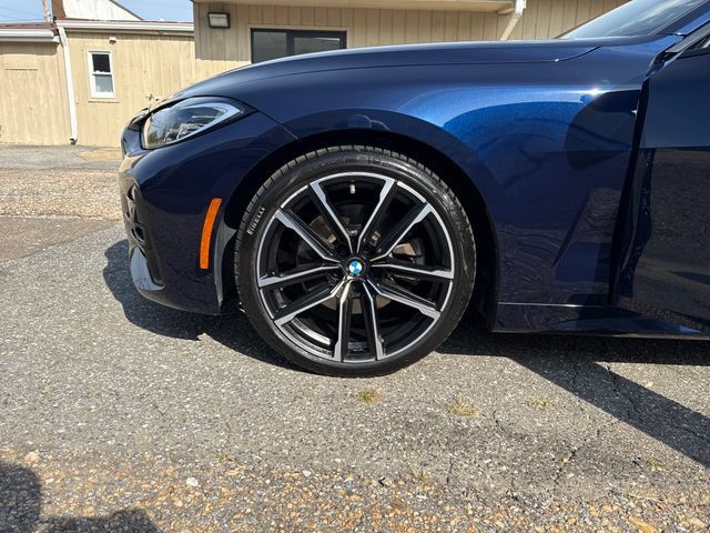 Used 2022 BMW 430i Coupe w/ M Sport Package RWD image 27