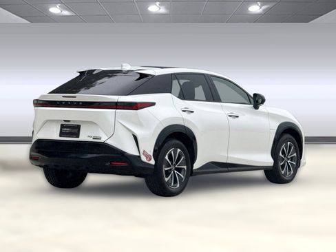 Certified 2023 Lexus RZ 450e Premium w/ Technology Package AWD/4WD image 9