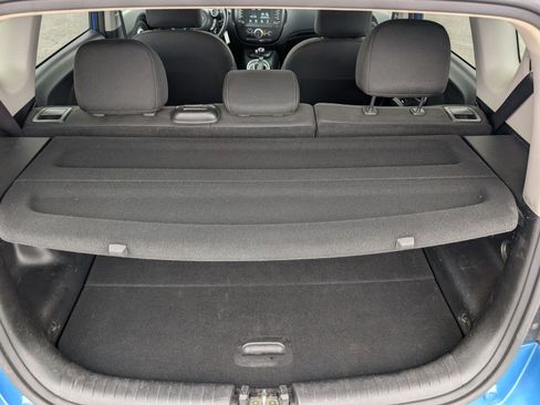 Used 2018 Kia Soul + FWD image 14