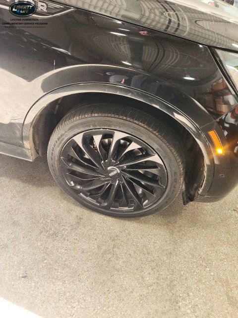 Used 2023 Lincoln Aviator Reserve w/ Jet Package AWD/4WD image 13