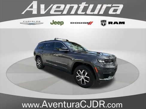 Certified 2024 Jeep Grand Cherokee L Limited RWD image 1