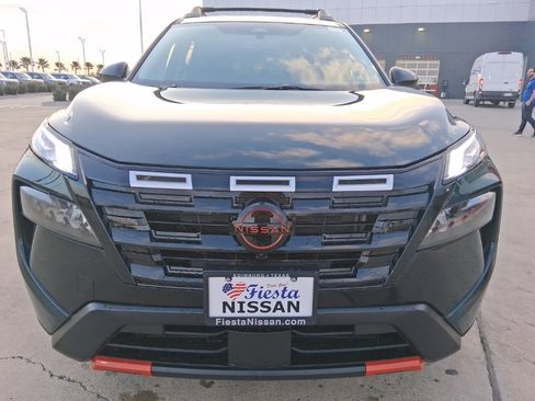 New 2026 Nissan Rogue SV image 2