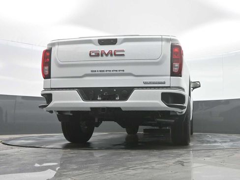 New 2026 GMC Sierra 1500 Elevation image 25