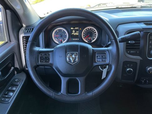 Used 2016 RAM 2500 Tradesman w/ Chrome Appearance Group image 23