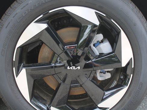 New 2026 Kia Sorento EX FWD image 19