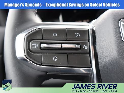 Used 2026 GMC Acadia Elevation w/ Elevation Premium Package AWD/4WD image 27
