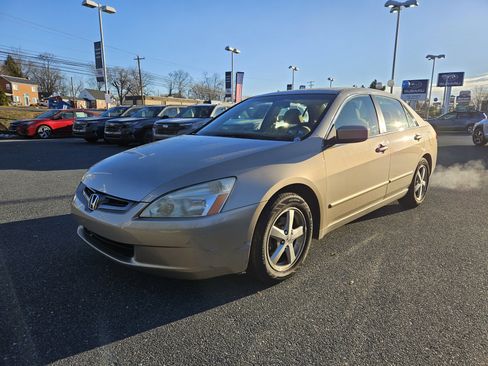Used 2003 Honda Accord EX image 3