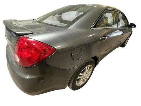 Used 2006 Pontiac G6 Sedan w/ Drivers Package FWD image 5