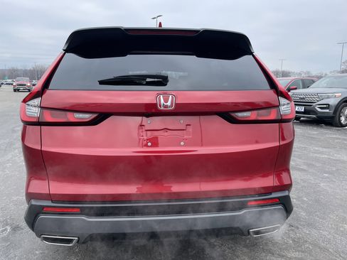Used 2023 Honda CR-V Sport image 4