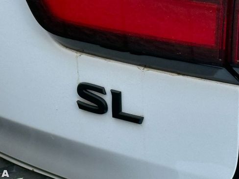 Used 2022 Nissan Armada SL w/ Midnight Edition Package image 12