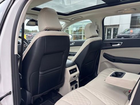 Used 2024 Ford Edge Titanium w/ Equipment Group 301A AWD/4WD image 15
