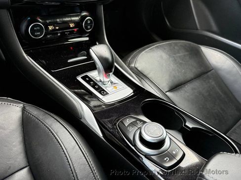 Used 2017 INFINITI QX30 w/ Cargo Package FWD image 19