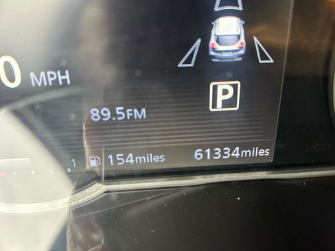 Used 2019 Nissan Kicks SR w/ SR Premium Package FWD image 15