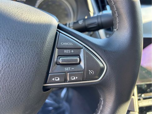 Used 2015 INFINITI Q50 Premium w/ Navigation Package image 23