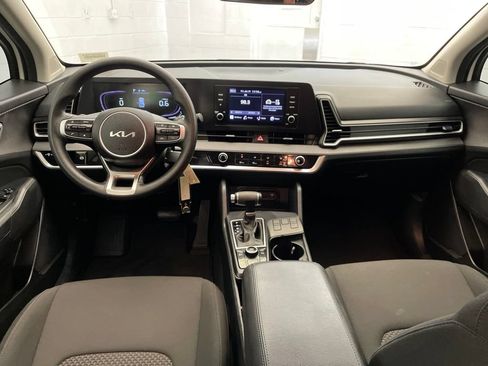 Used 2023 Kia Sportage LX FWD image 13