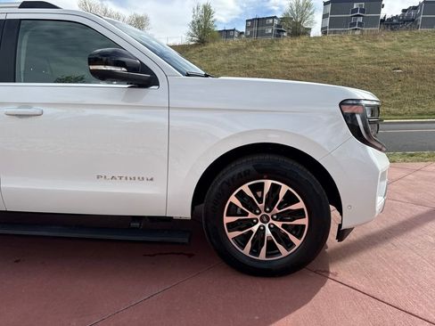 Certified 2025 Ford Expedition Platinum AWD/4WD image 33
