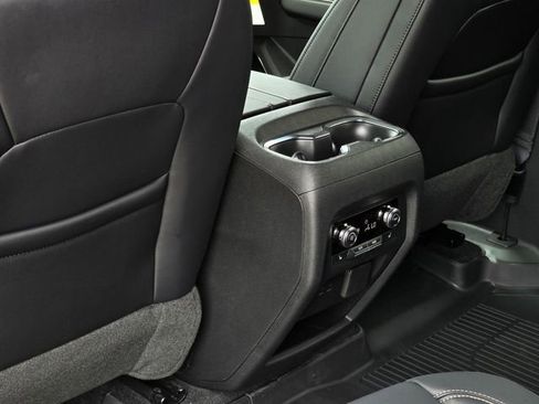 New 2026 GMC Acadia Elevation w/ Elevation Premium Package FWD image 24